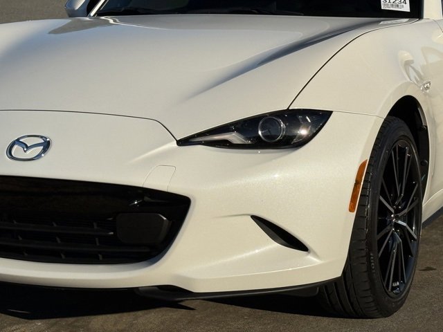 Used 2024 MAZDA MX-5 Miata RF Grand Touring w/ Weather Package image 11