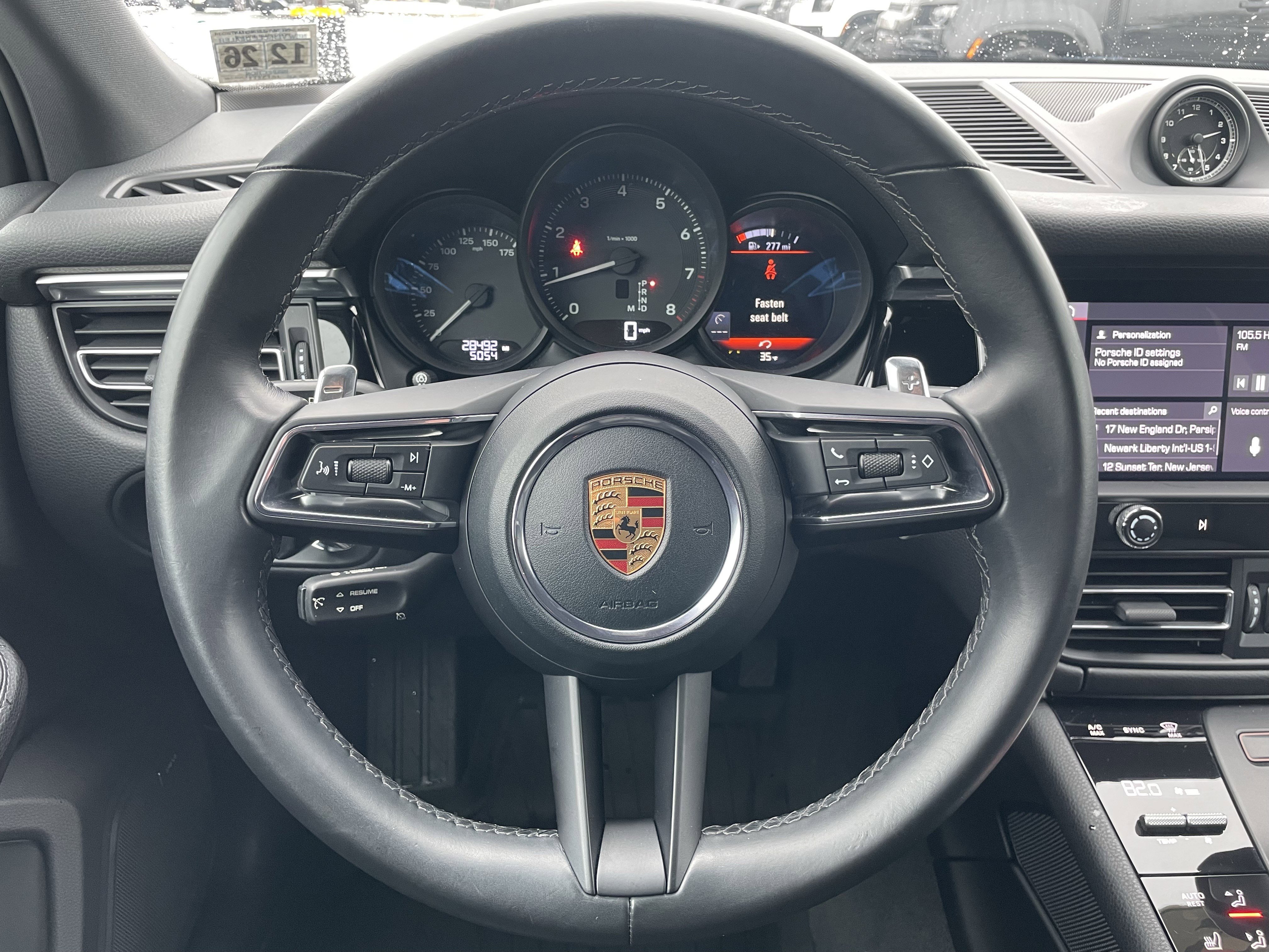 Used 2022 Porsche Macan image 21