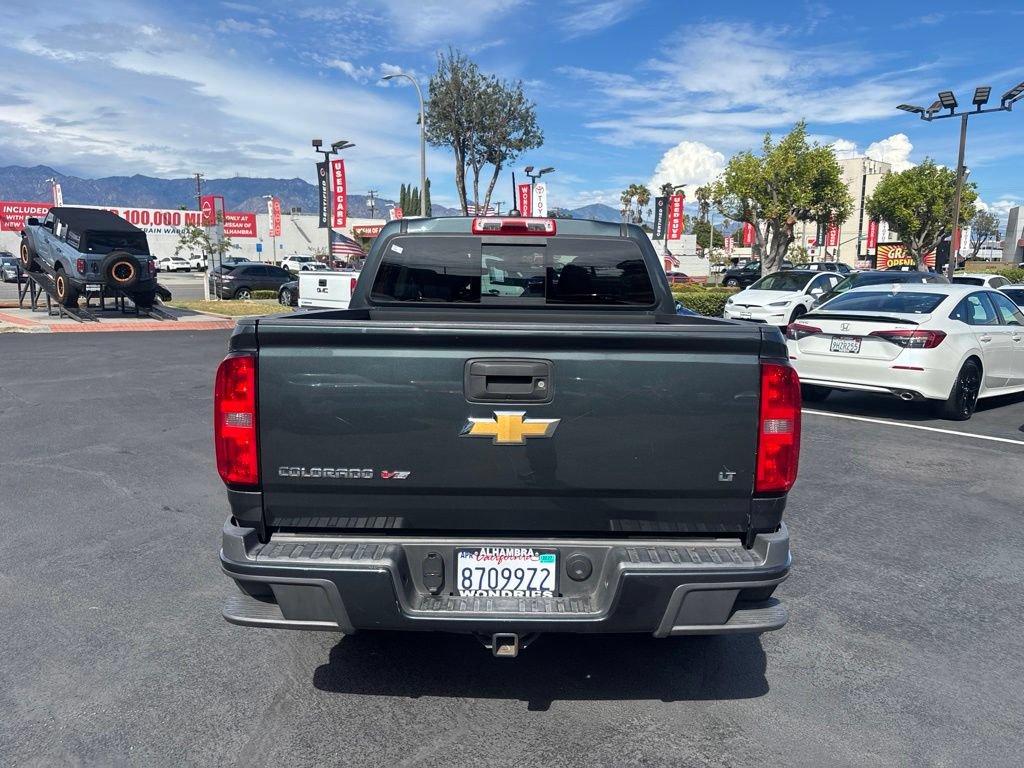 Used 2017 Chevrolet Colorado LT w/ LT Convenience Package RWD image 5