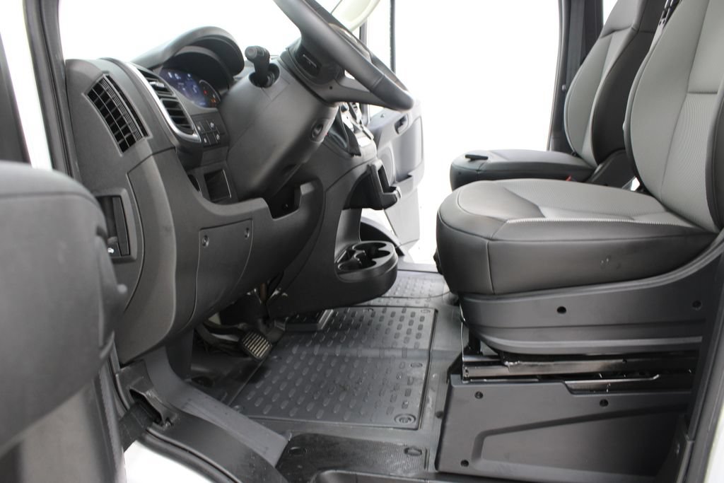 Used 2024 RAM ProMaster 2500 w/ Quick Order Package 22G SLT FWD image 16