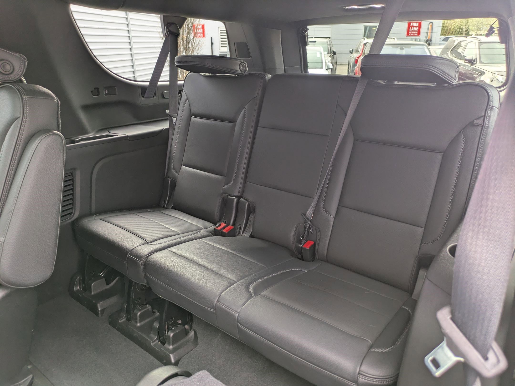 Used 2021 GMC Yukon XL Denali w/ Denali Ultimate Package image 30