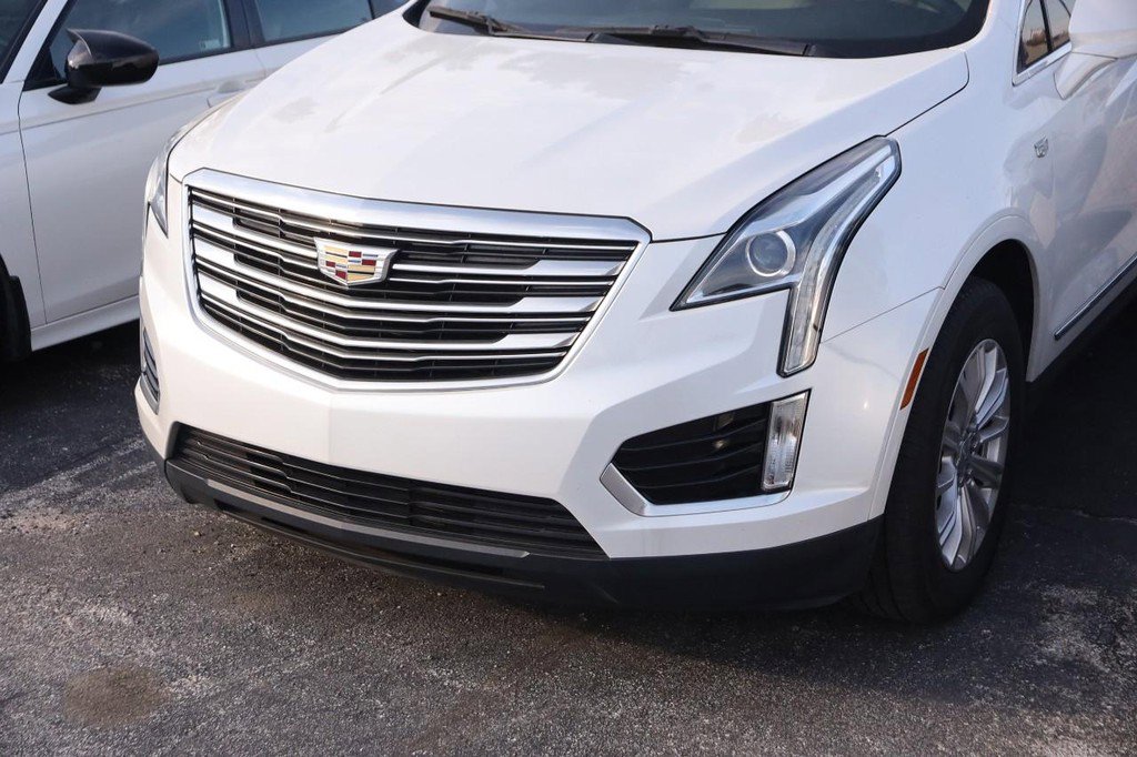 Used 2017 Cadillac XT5 FWD w/ LPO, Wheel Lock Package image 5