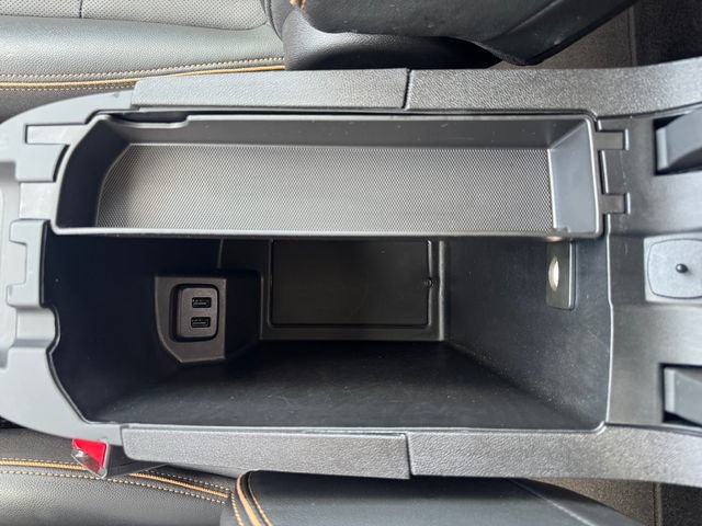 Used 2023 GMC Terrain AT4 AWD/4WD image 30