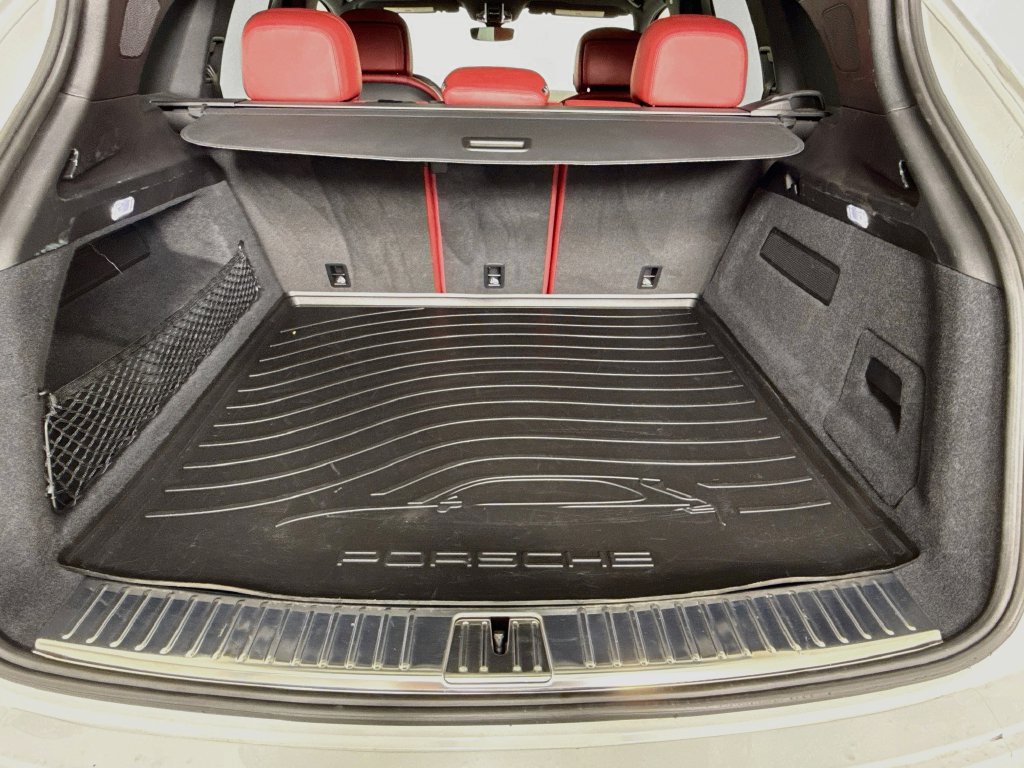 Certified 2023 Porsche Cayenne AWD/4WD image 27