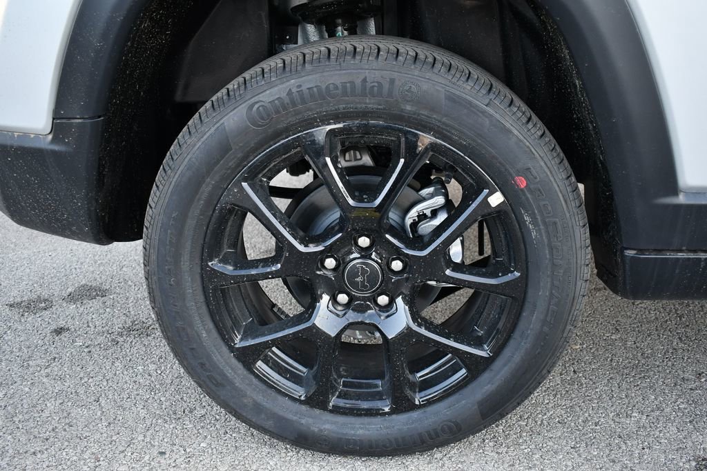 New 2026 Jeep Compass Latitude image 8