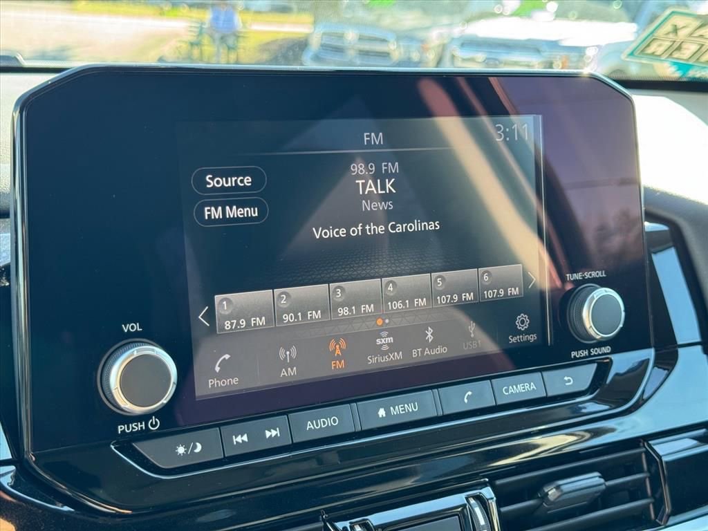 Certified 2024 Nissan Pathfinder SV image 21