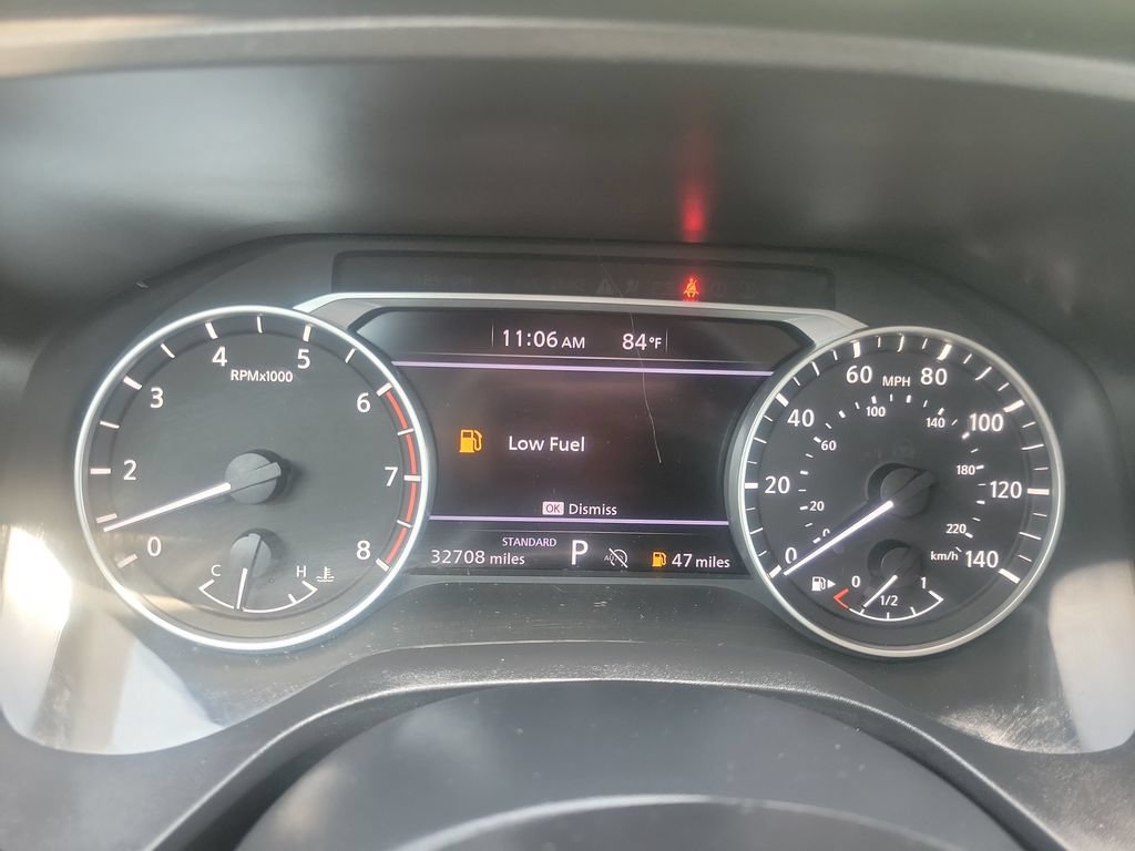Used 2024 Nissan Rogue S FWD image 30