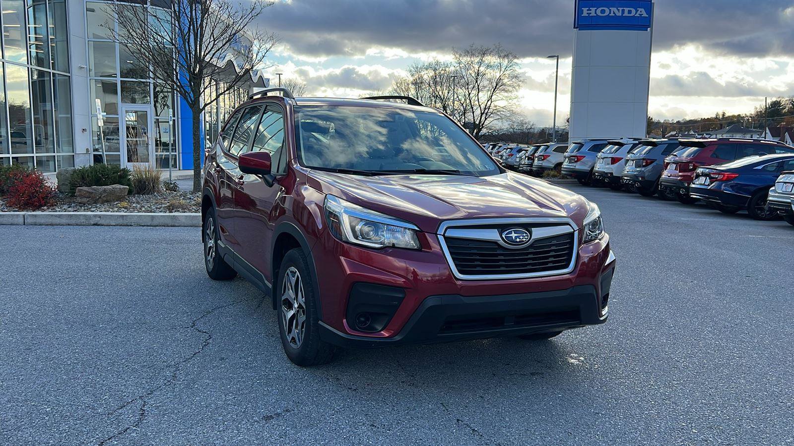 Used 2019 Subaru Forester Premium image 1