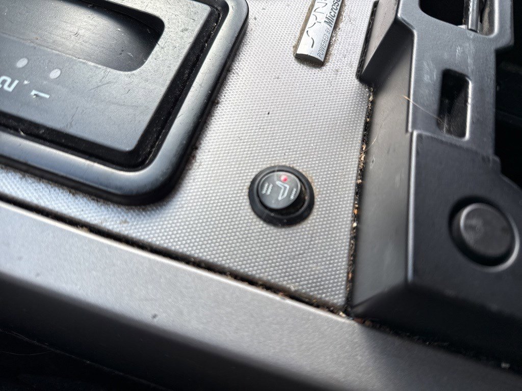 Used 2015 Ford Expedition XLT image 13