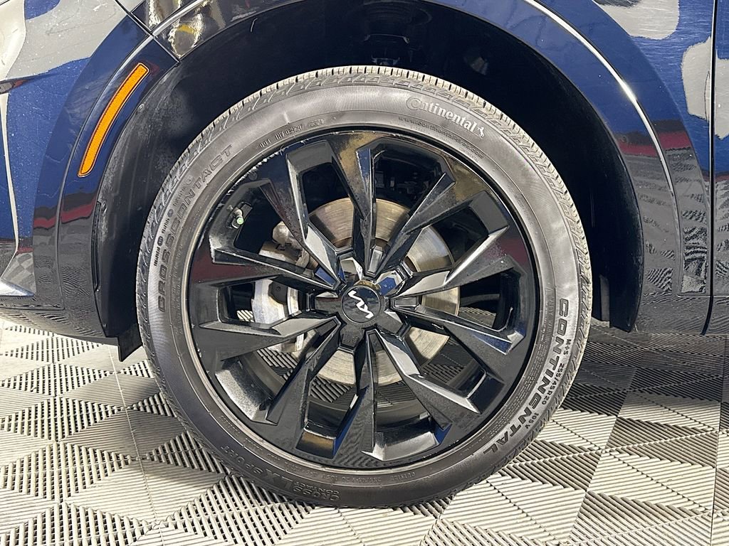 Used 2023 Kia Sorento SX image 32