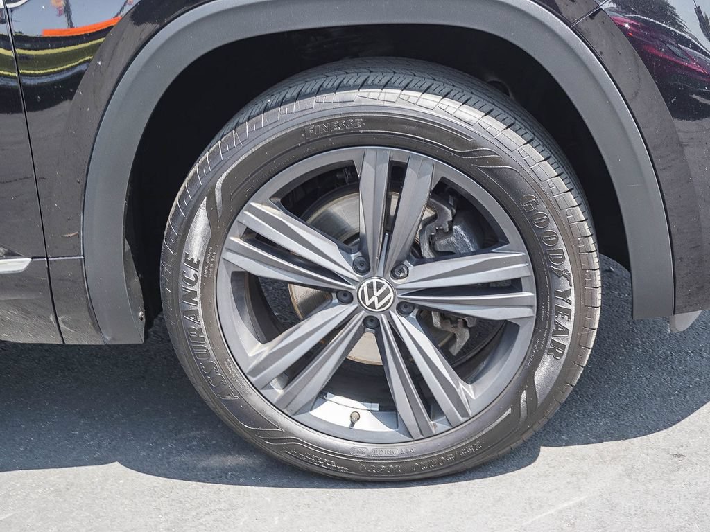 Used 2020 Volkswagen Atlas Cross Sport SE w/ Panoramic Sunroof Package AWD/4WD image 9