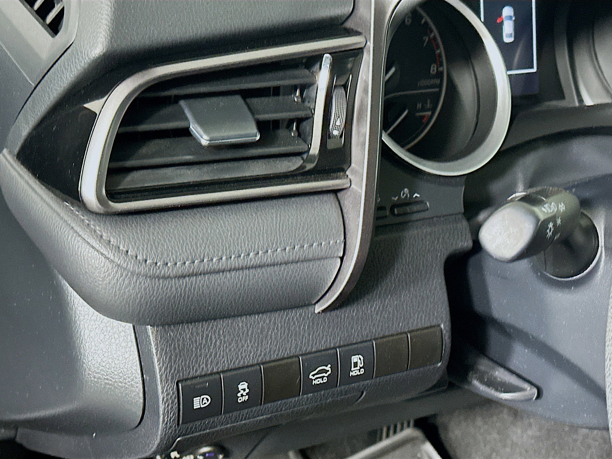 Used 2023 Toyota Camry LE FWD image 16
