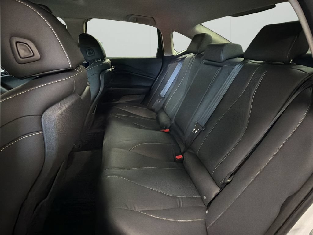 Used 2022 Acura TLX w/ Technology Package FWD image 14