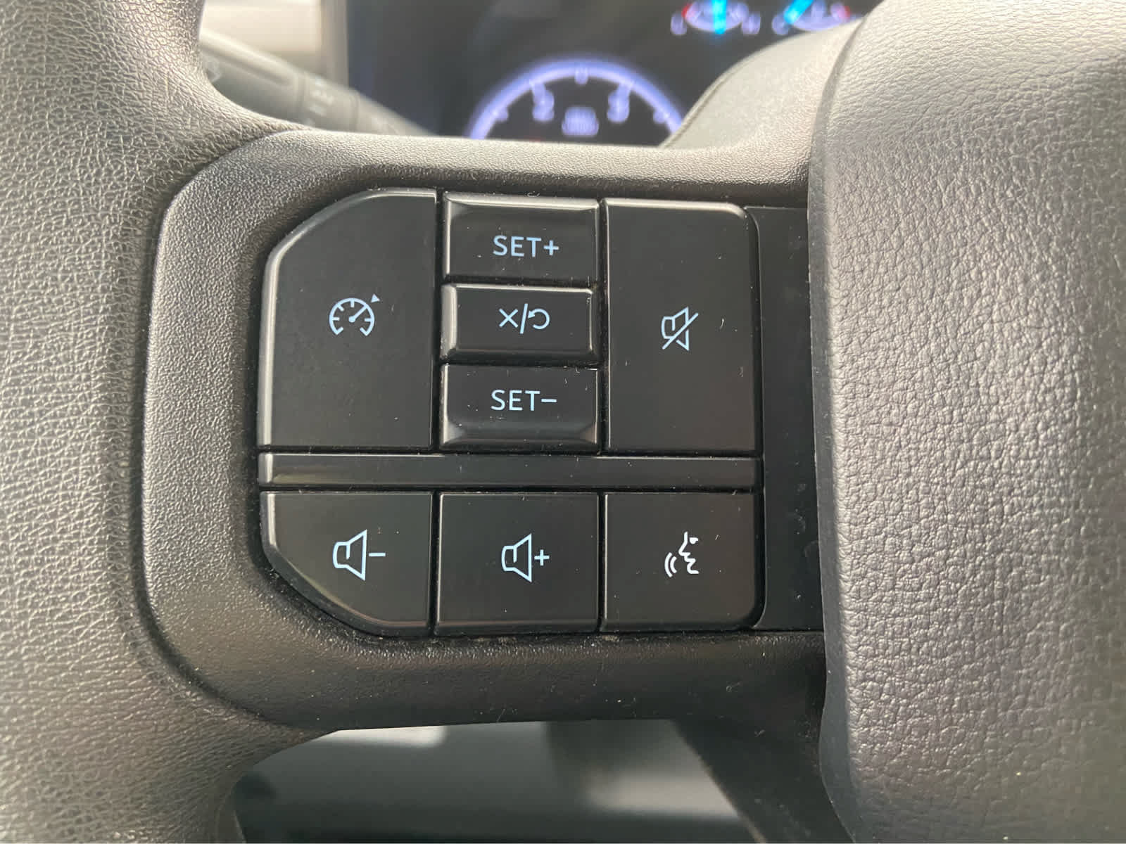 Used 2025 Ford F250 XLT AWD/4WD image 21