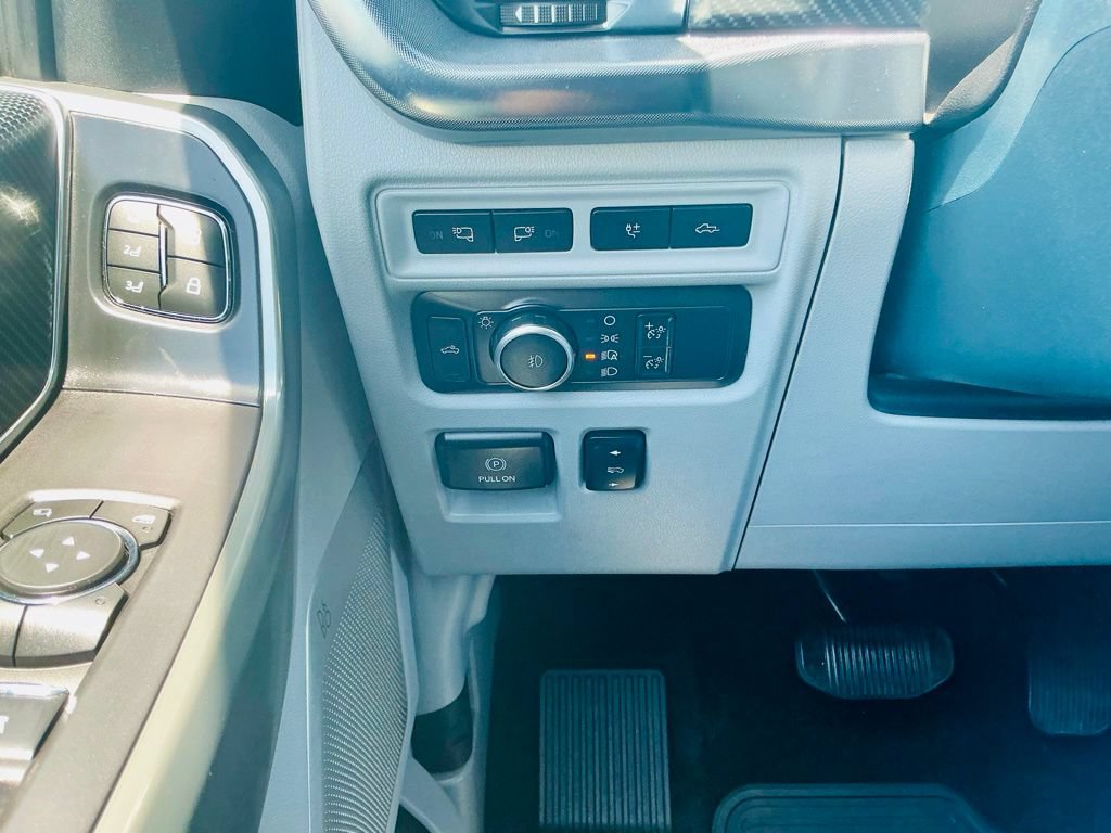 Used 2021 Ford F150 Limited AWD/4WD image 25
