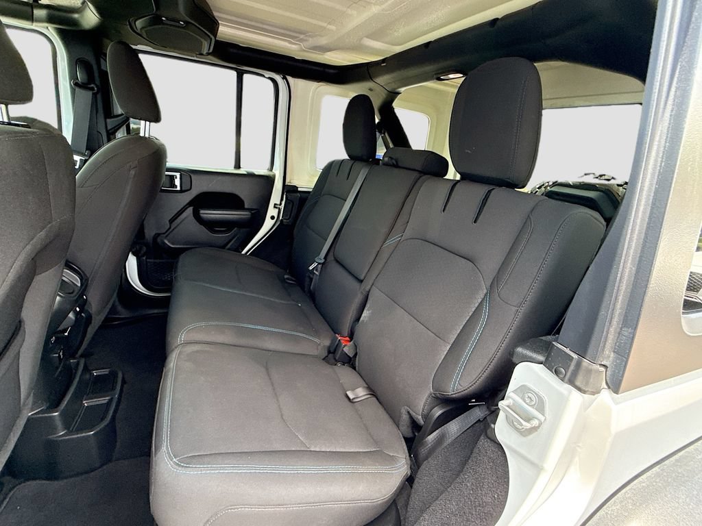 Used 2023 Jeep Wrangler Unlimited Rubicon 4xe AWD/4WD image 24