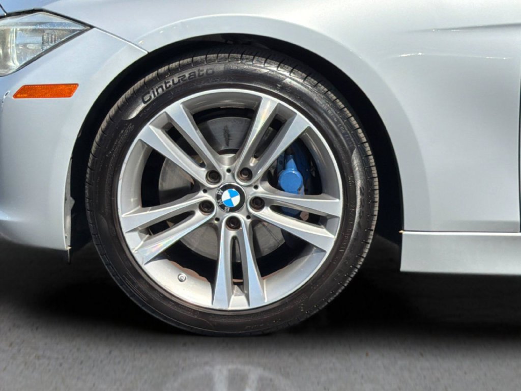Used 2015 BMW 328i Sedan RWD image 25