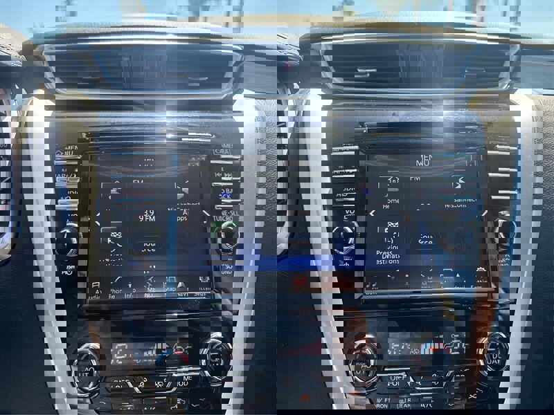 Used 2015 Nissan Murano SV image 29