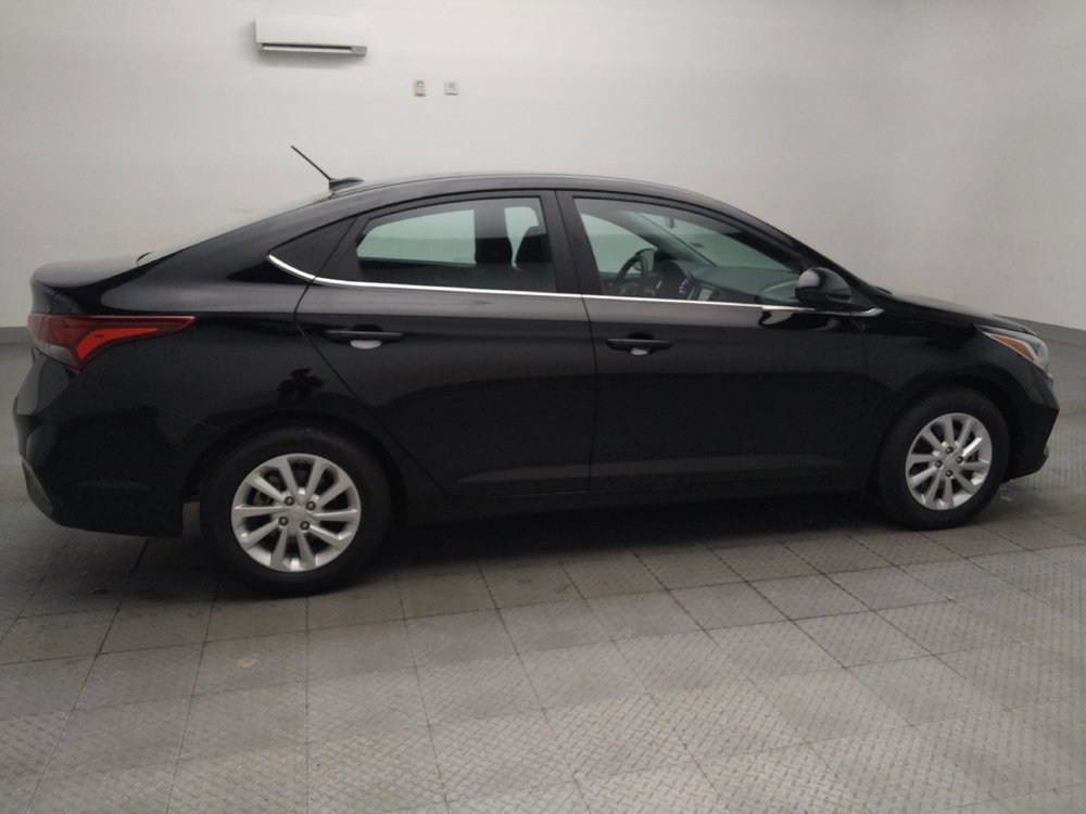 Used 2022 Hyundai Accent SEL FWD image 10