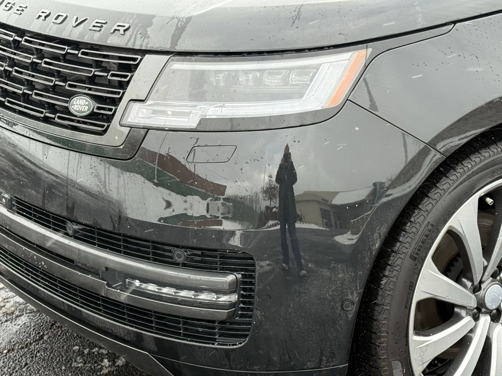 New 2025 Land Rover Range Rover SE AWD/4WD image 11