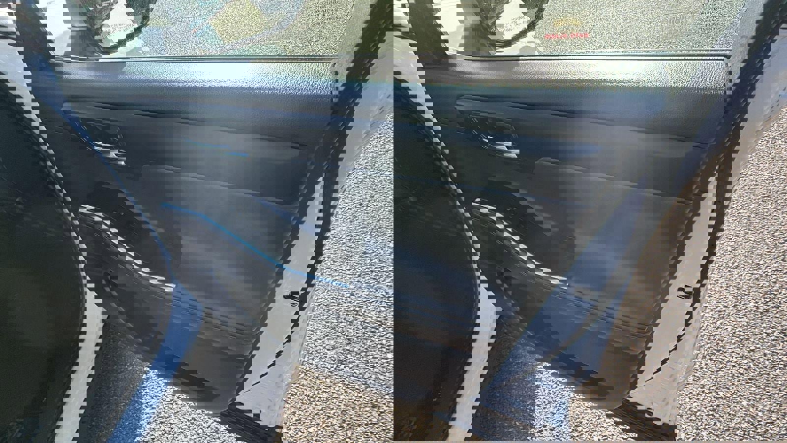 Used 2020 Toyota Highlander XLE image 15