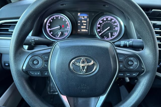 Used 2018 Toyota Camry LE image 24