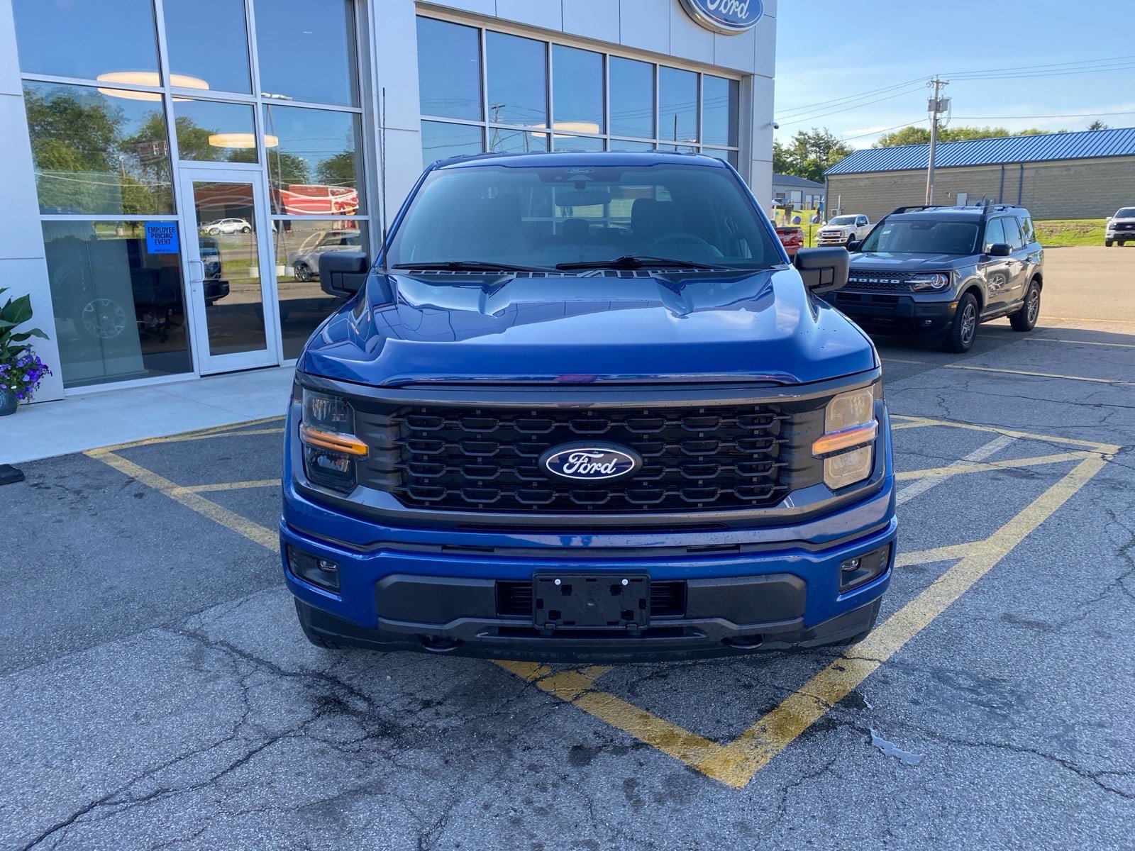 Used 2024 Ford F150 STX AWD/4WD image 9
