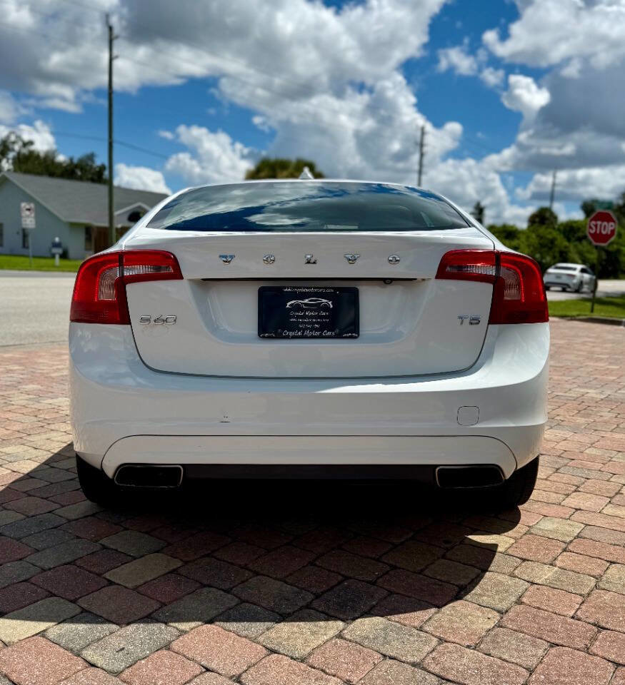 Used 2016 Volvo S60 T5 Premier image 8