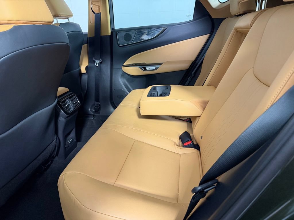 Used 2025 Lexus NX 250 FWD w/ Premium Package image 26