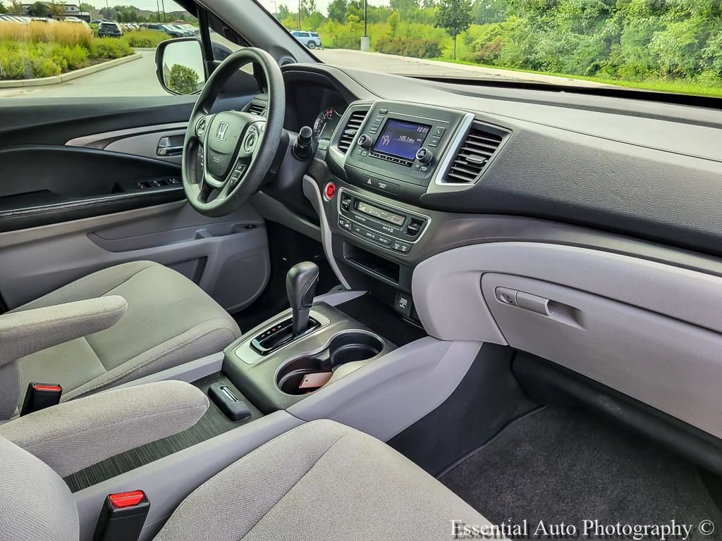 Used 2016 Honda Pilot LX image 29