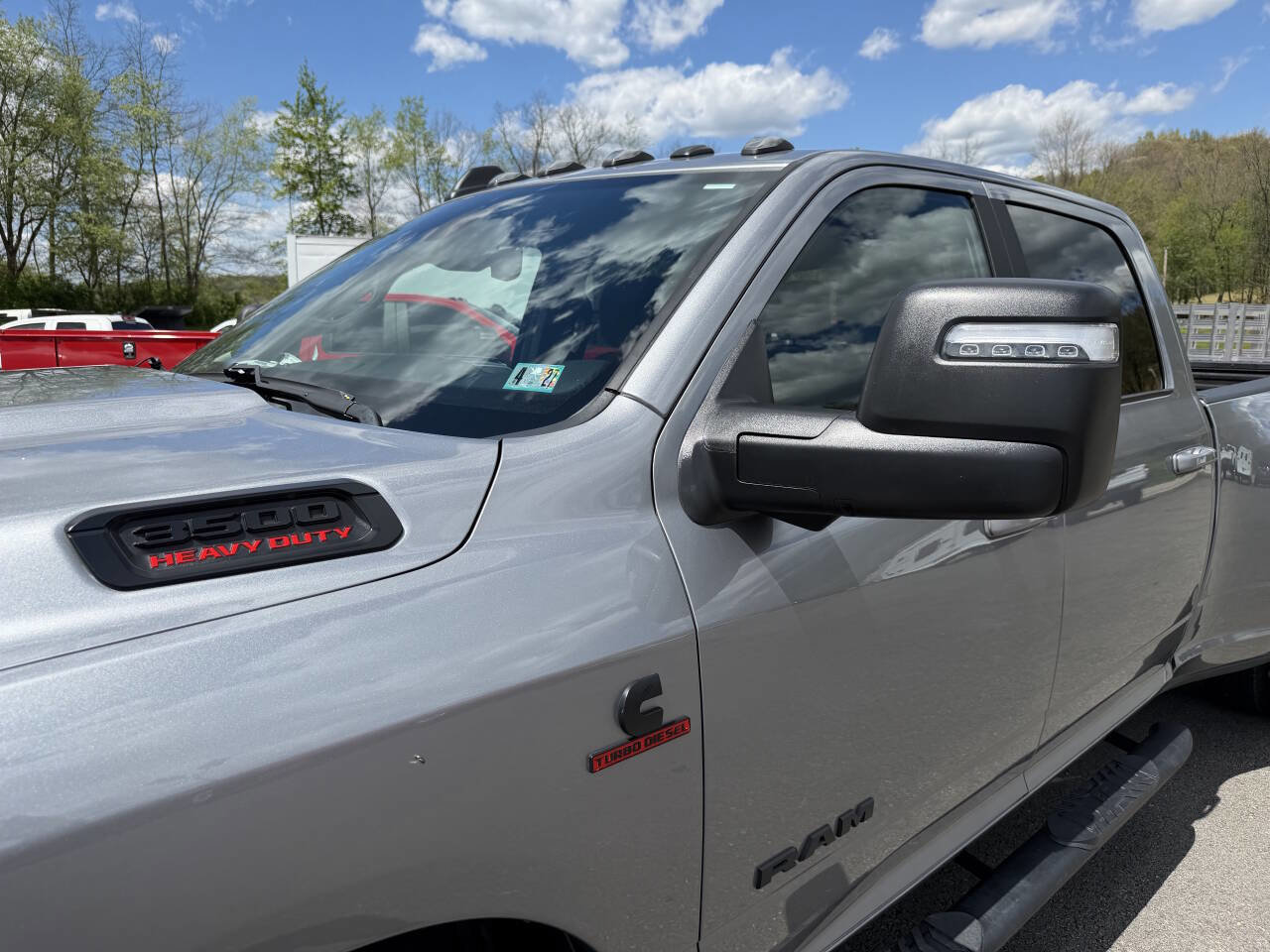 Used 2024 RAM 3500 Big Horn w/ Night Edition AWD/4WD image 6