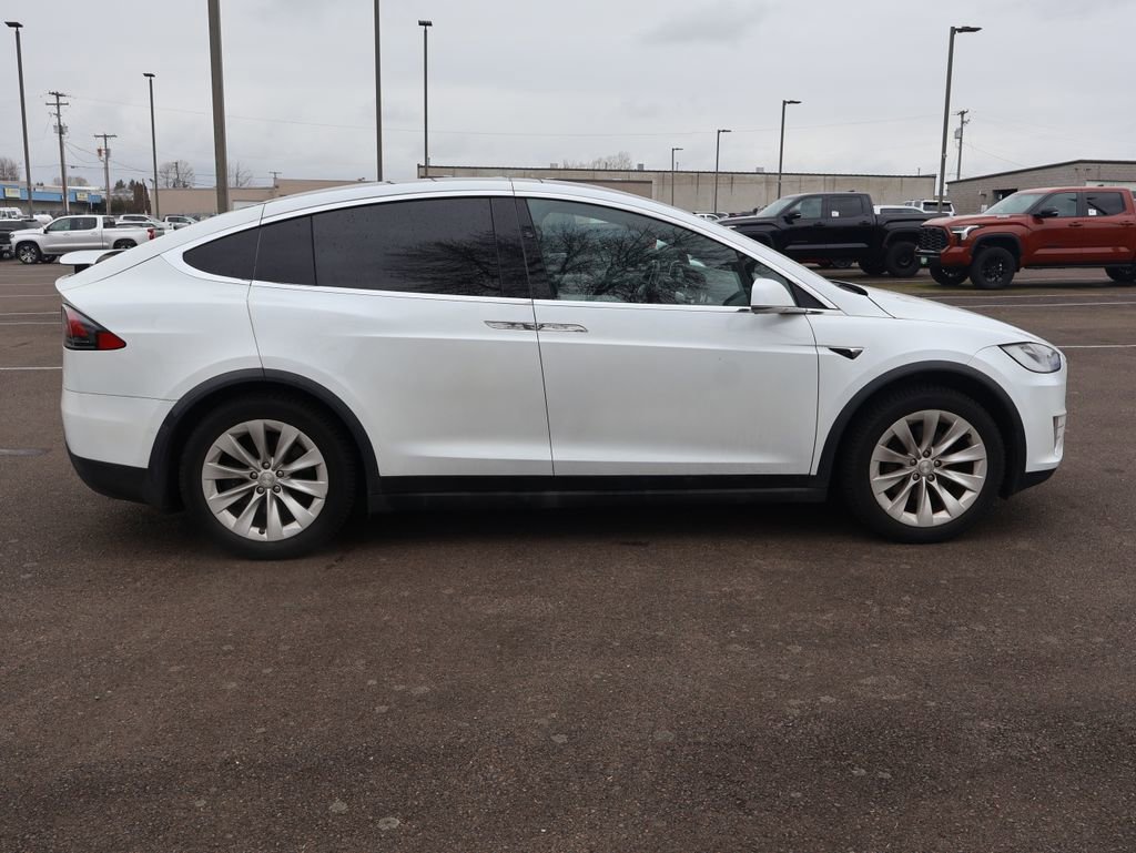 Used 2020 Tesla Model X Long Range image 7