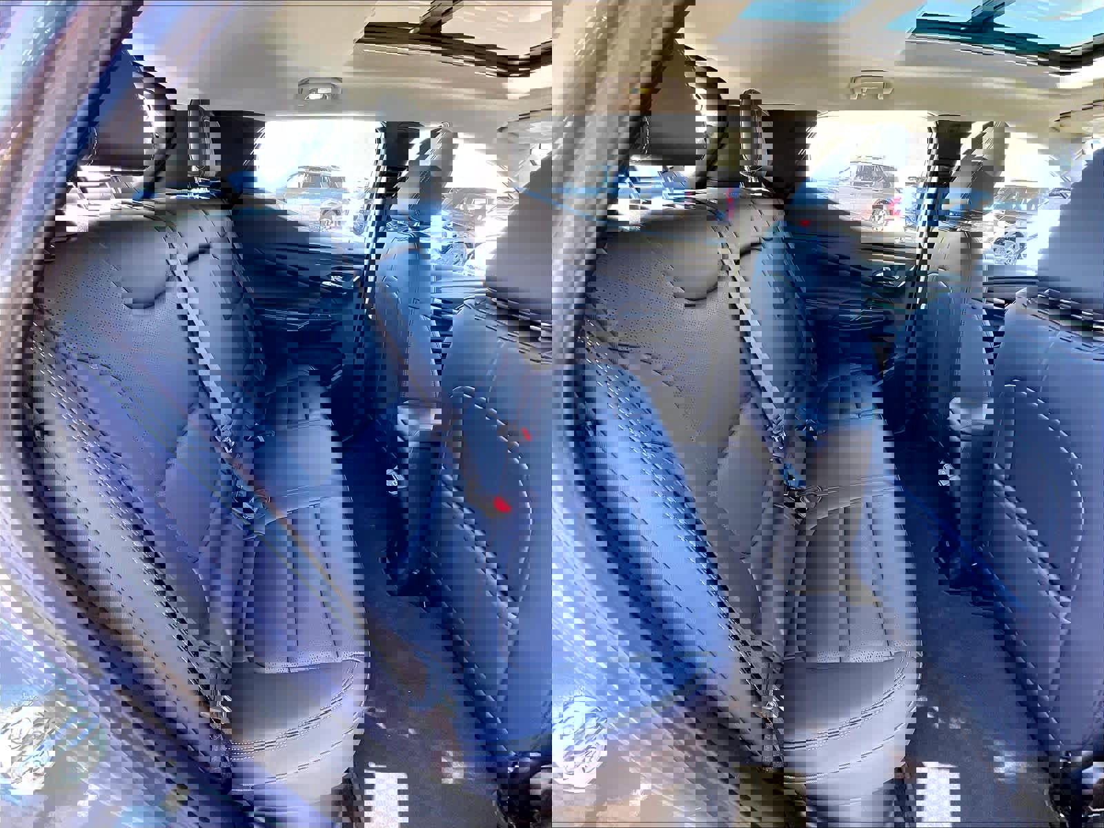 Used 2023 Chevrolet Bolt EUV Premier w/ Sun & Sound Package image 16