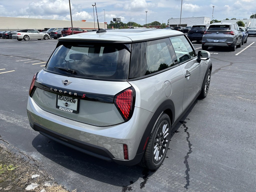 New 2025 MINI Cooper S image 5