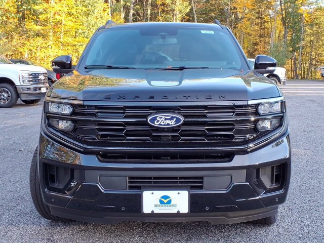 New 2027 Ford Expedition Max Platinum w/ Stealth Performance Package AWD/4WD image 2