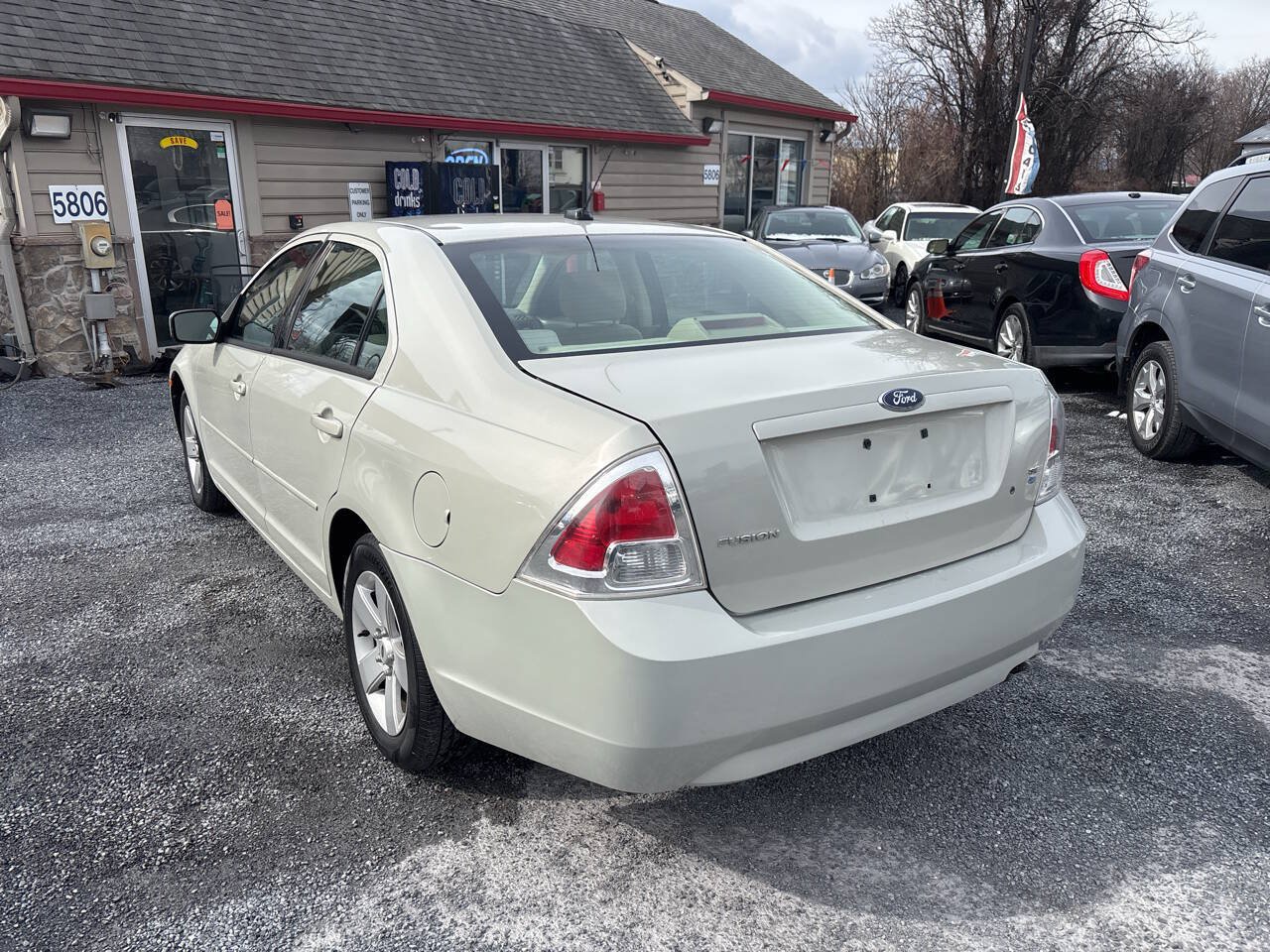 Used 2008 Ford Fusion SE FWD image 10