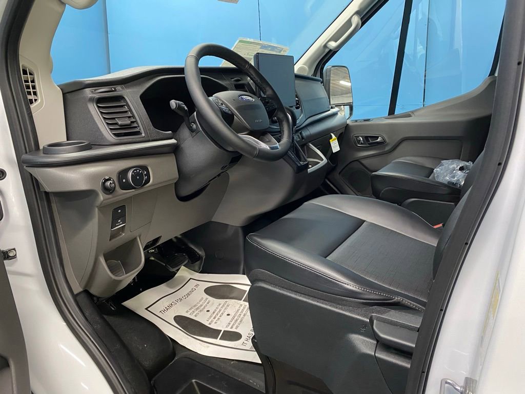 New 2026 Ford Transit 250 148 Medium Roof w/ Load Area Protection Package image 13