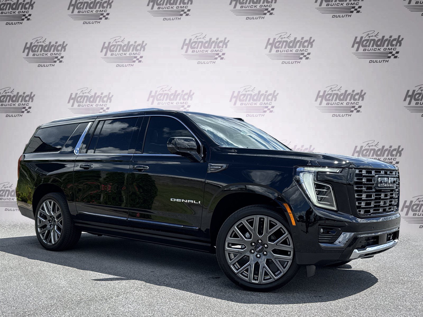New 2026 GMC Yukon XL Denali Ultimate AWD/4WD image 2