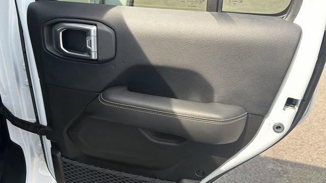 Used 2019 Jeep Wrangler Unlimited Sahara image 27