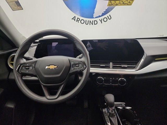 Used 2024 Chevrolet Trax LT image 20