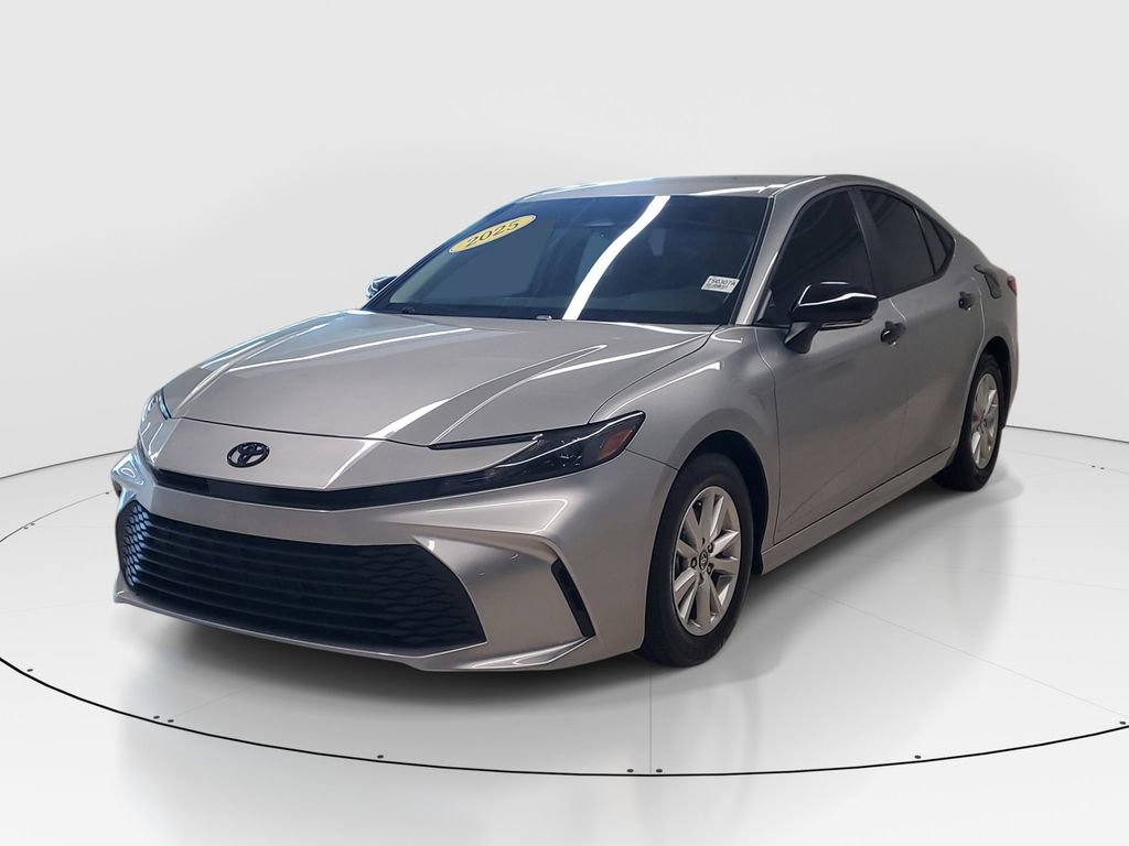 Certified 2025 Toyota Camry LE FWD image 3
