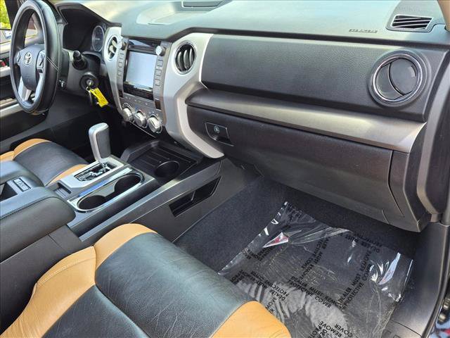 Used 2016 Toyota Tundra SR5 w/ SR5 Upgrade Package RWD image 19