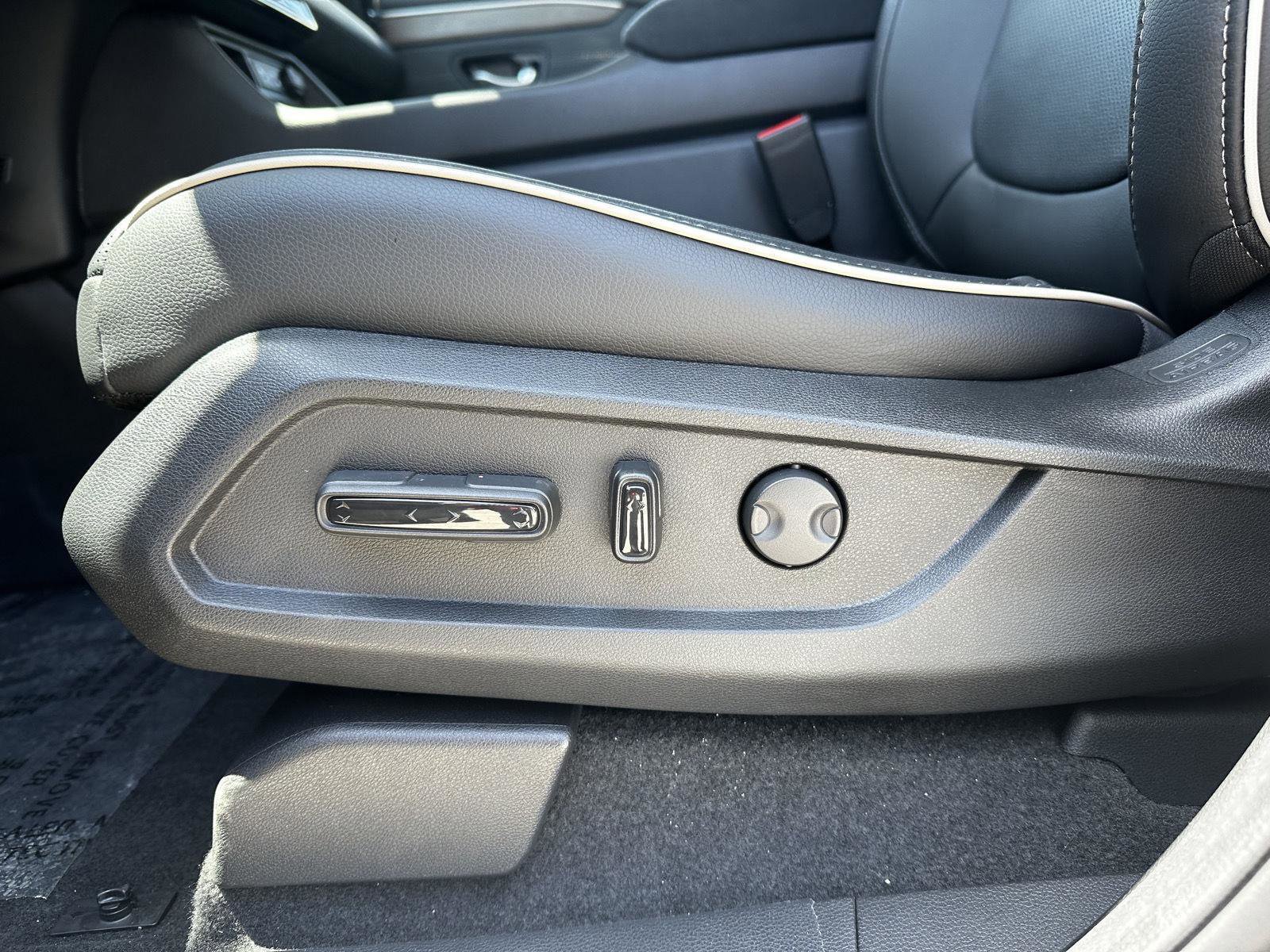 New 2026 Honda Pilot Elite image 9