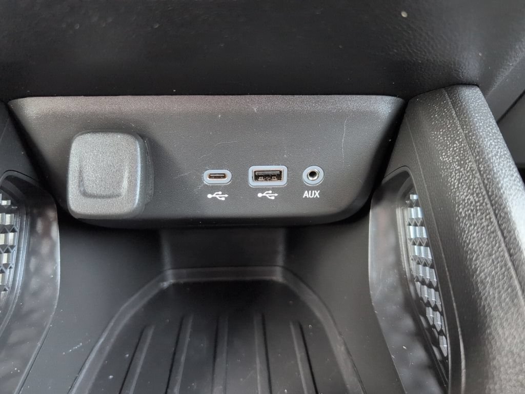 Used 2022 Chevrolet TrailBlazer RS AWD/4WD image 22