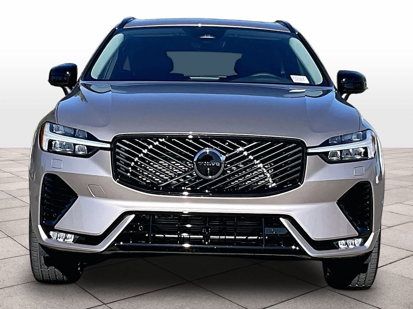 New 2027 Volvo XC60 B5 Plus AWD/4WD image 5