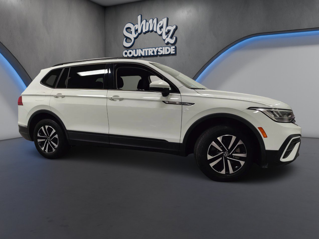 Certified 2024 Volkswagen Tiguan S AWD/4WD image 3