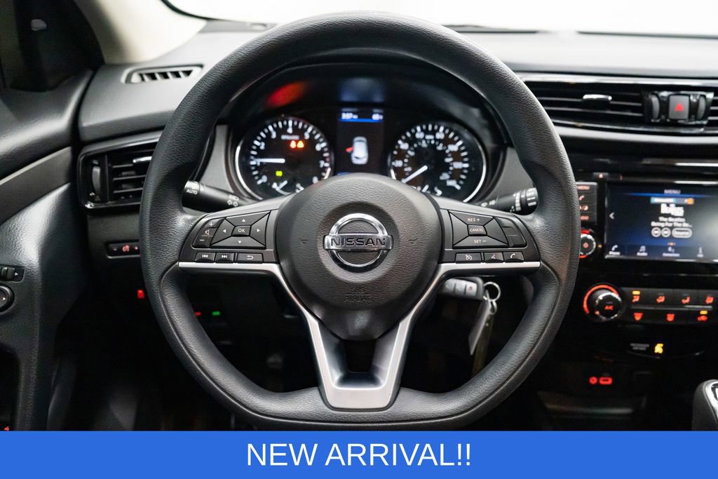 Used 2021 Nissan Rogue Sport S image 14