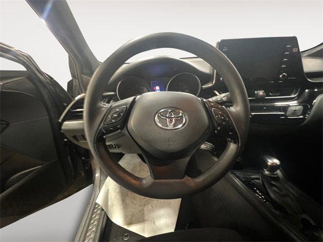 Used 2019 Toyota C-HR LE image 12