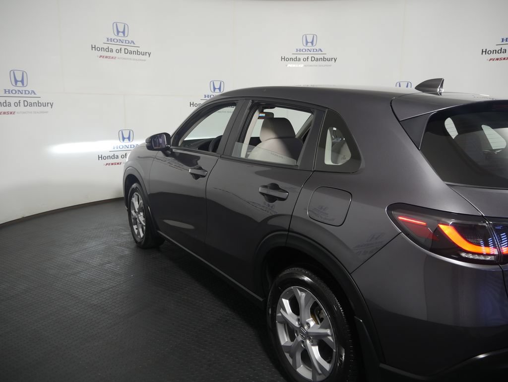 Certified 2024 Honda HR-V LX image 9