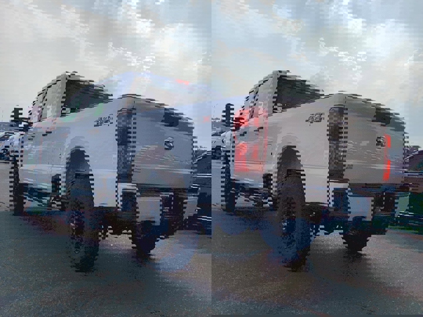 New 2026 Ford F250 4x4 Crew Cab Super Duty image 4